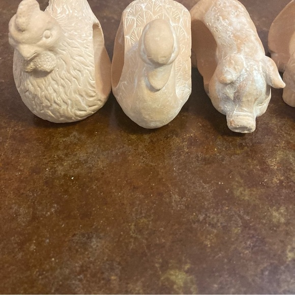 Set of 6 Terra Cotta White Washed Animal Napkin Rings - Picture 9 of 11